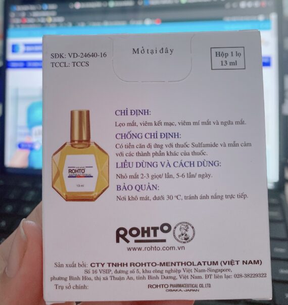 Dung dịch Rohto Antibacterial